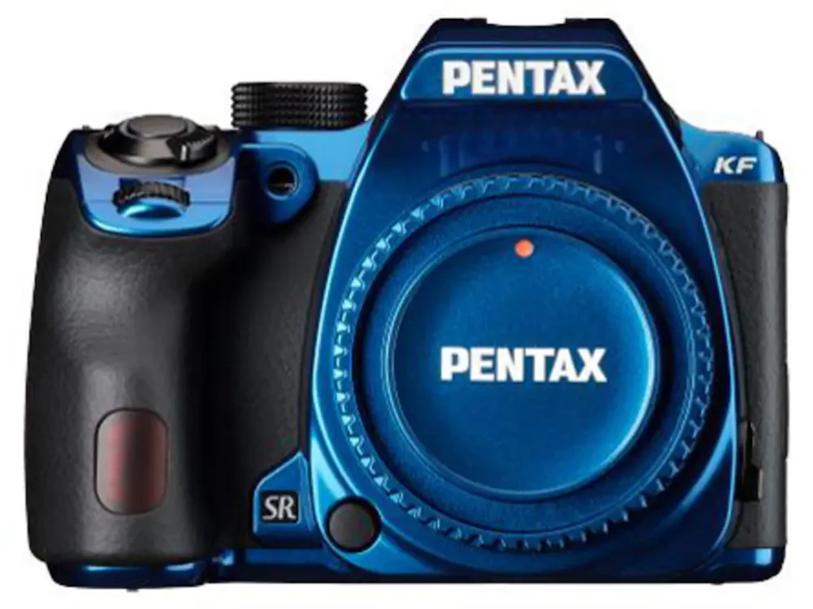 PENTAX KF ボディ 直販限定モデル "クリスタルブルー"