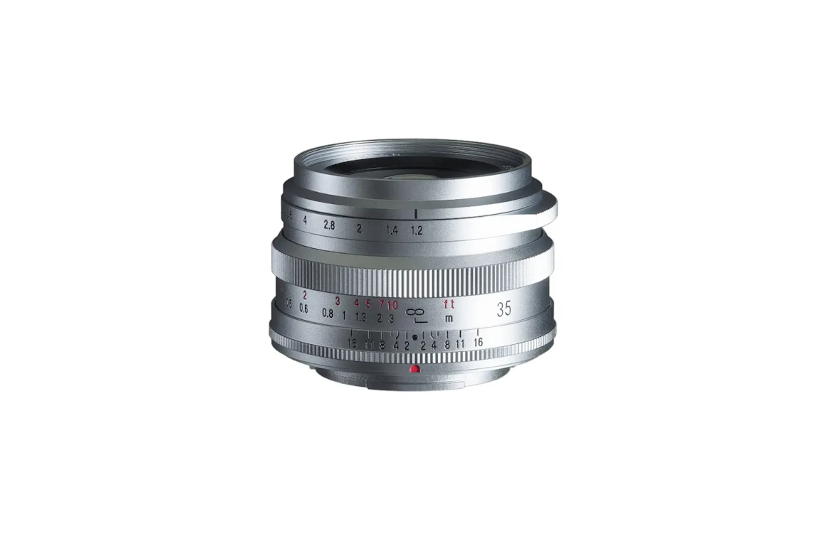 コシナ、NOKTON 35mm F1.2 X-Mount Silverを2026年9月発売予定 価格・仕様・別売フード情報まとめ