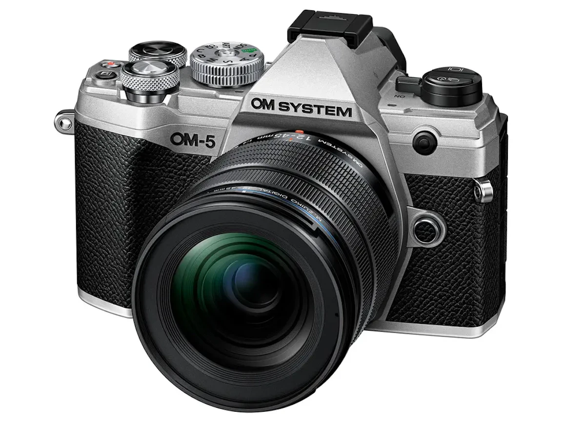 OM-5 12-45mm F4.0 PRO レンズキット "シルバー"