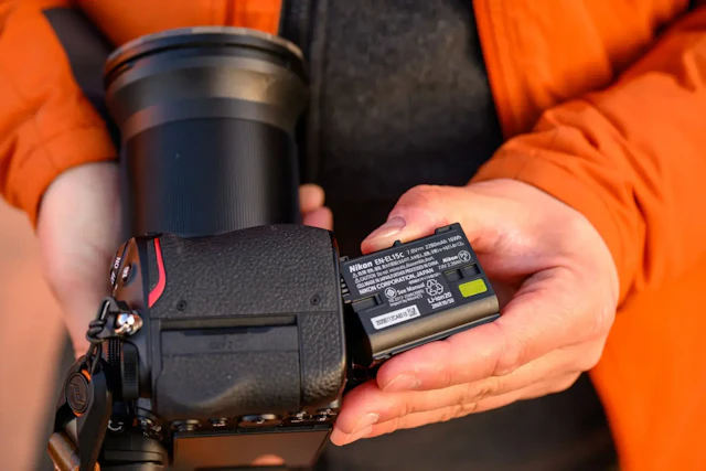 Nikon Z5IIの充電方法 充電できない原因と対応充電器