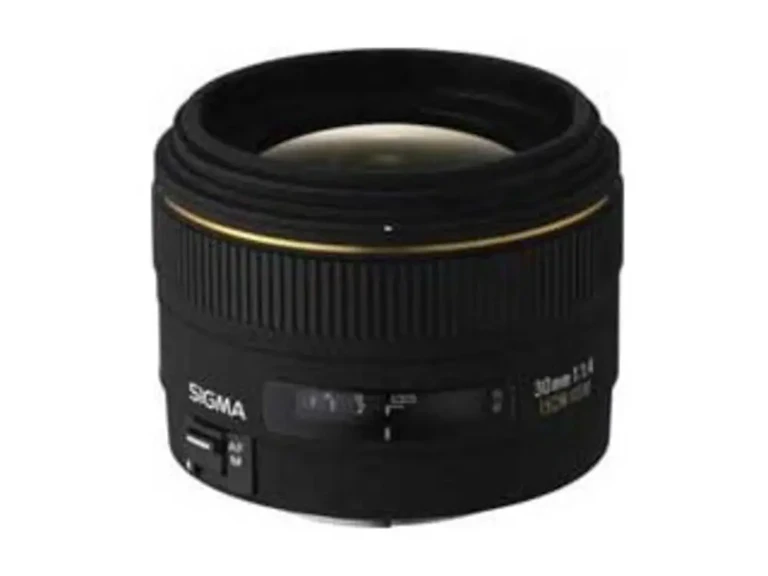 30mm F1.4 EX DC HSM