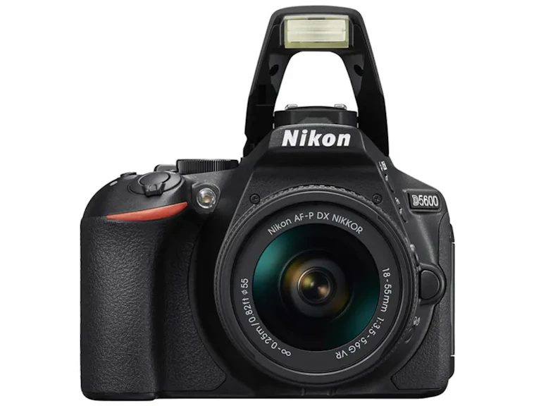 D5600 18-55 VR レンズキットの新品/中古の在庫一覧 4枚目