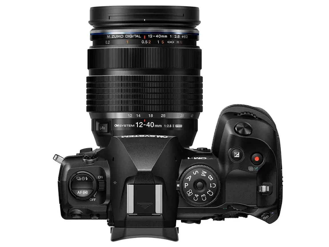 OM-1 Mark II 12-40mm F2.8 PRO II レンズキットの新品/中古の在庫一覧 3枚目