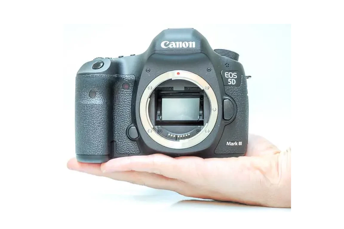 【2026年版】Canon EOS 5D Mark IIIレビュー比較まとめ 競合機との違いと今選ぶ価値