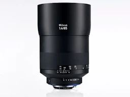 Milvus 1.4/85 ZF.2 ニコン用