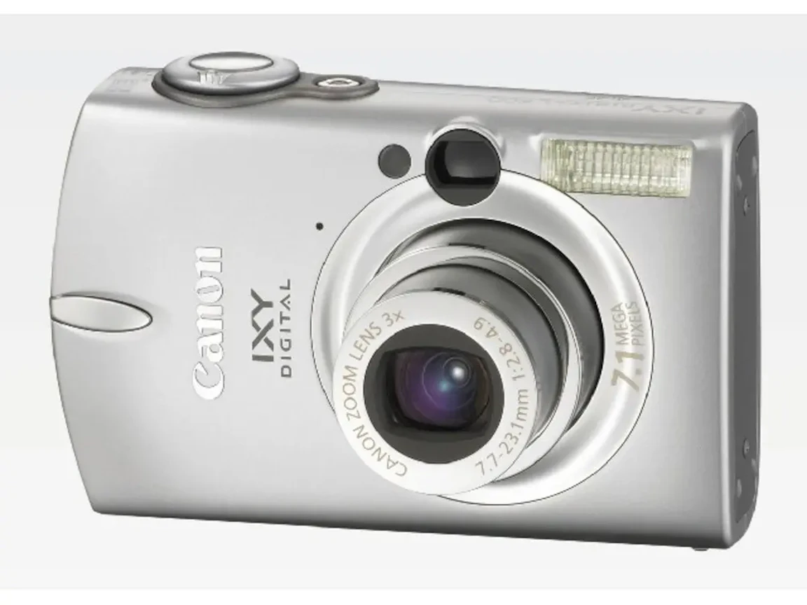 IXY DIGITAL 600