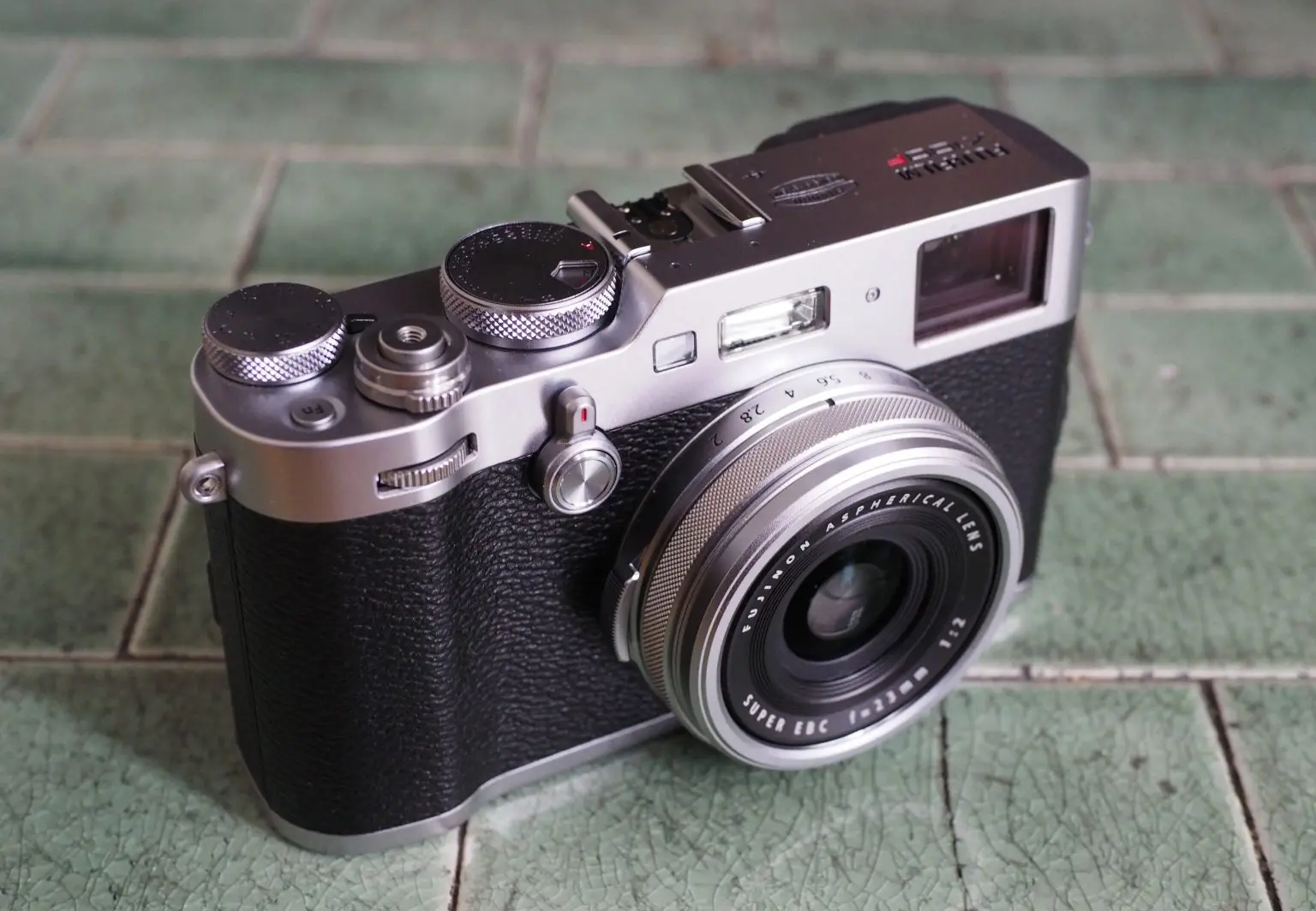 2026年版】Fujifilm X100Fのレビュー比較まとめ スナップ派の相棒に 