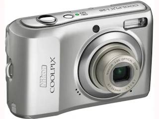 ニコン COOLPIX L20