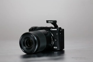 Canon EF-Mマウントとは？