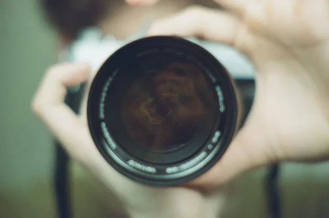 28mmレンズおすすめ7選|スナップ・風景で使いやすい画角と選び方