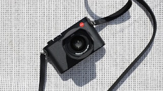 LEICA Q3の充電方法と必要なもの