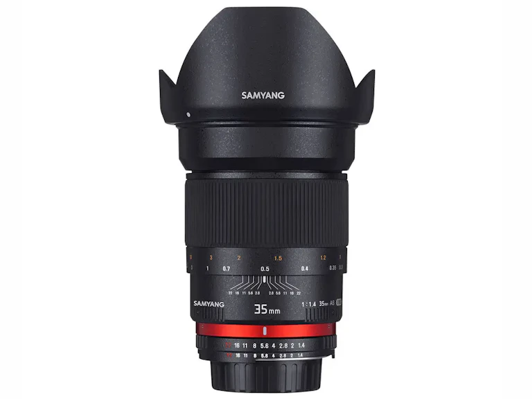 35mm F1.4 AS UMC