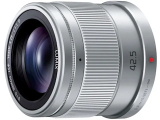 パナソニック LUMIX G 42.5mm/F1.7 ASPH./POWER O.I.S. "シルバー"