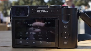 LEICA Q3の対応バッテリーと充電器