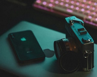 Bluetoothで一眼レフをスマホ転送できる?写真本体はWi‑Fiへ切り替わることが多い
