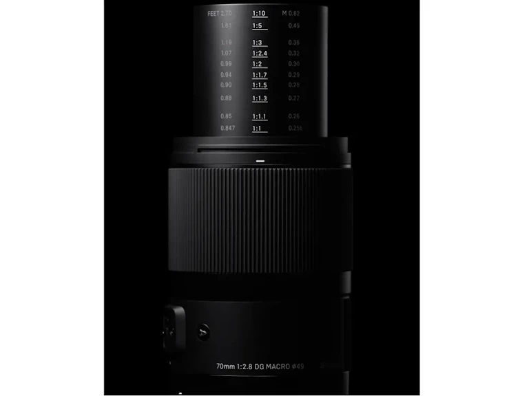 70mm F2.8 DG MACRO ソニーE用の新品/中古の在庫一覧 2枚目