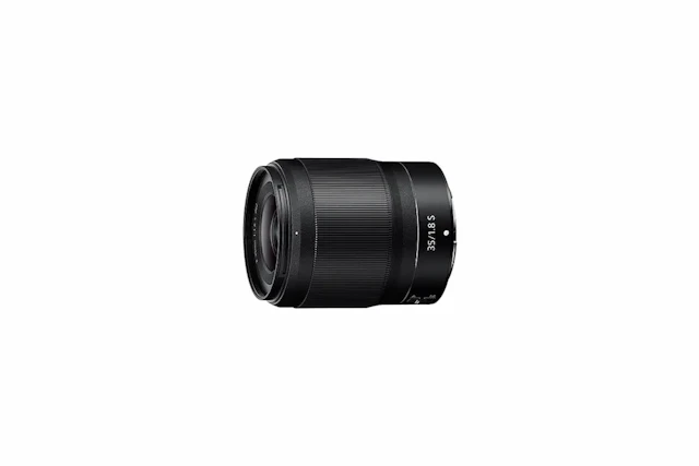 【リーク】Nikon Z 35mm F1.8 Macro (DX)の発売日はいつ？価格予想・比較・予約まとめ