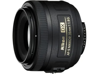 AF-S DX NIKKOR 35mm f/1.8G:DXで約52.5mm相当になる200gの単焦点