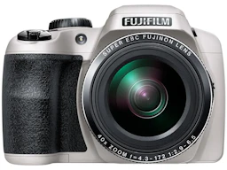 FinePix S8200 "ホワイト"