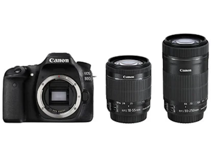 Canon EOS 80D ダブルズームキット