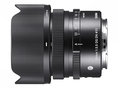 24mm F3.5 DG DN ソニーE用