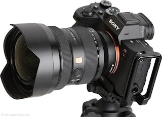 FE 12-24mm F2.8 GM(SEL1224GM)のデザインと操作性のレビュー