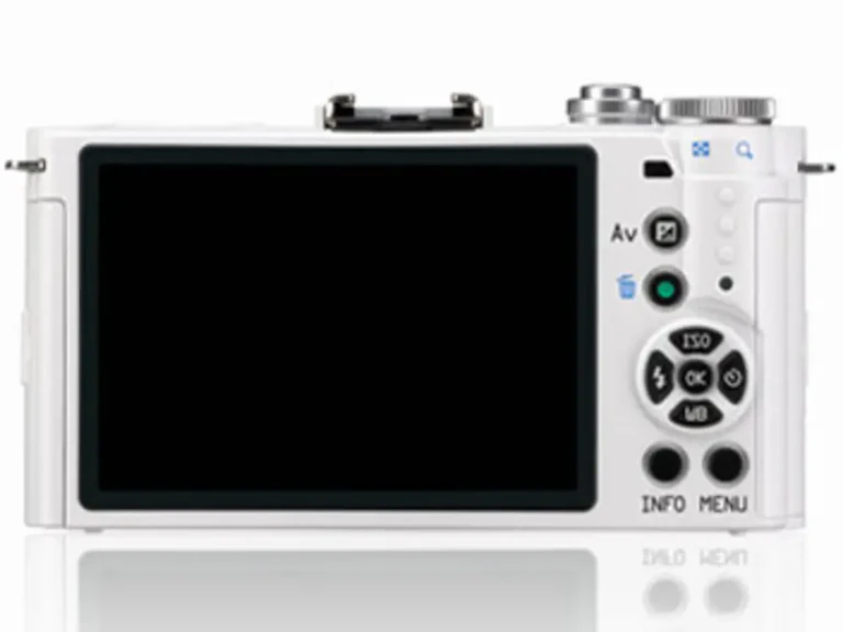 PENTAX Q-S1 ボディ "ピュアホワイト×クリーム"の新品/中古の在庫一覧 2枚目
