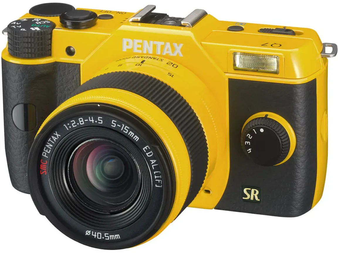 PENTAX Q7 ボディ "イエロー"