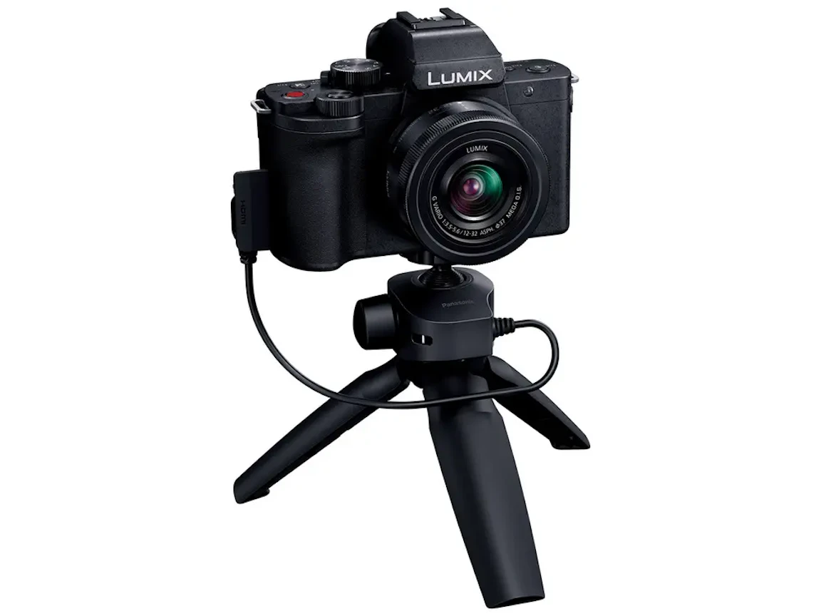 LUMIX G100(DC-G100V) 標準ズームレンズキット(トライポッドグリップ付き)の新品/中古の在庫一覧 3枚目