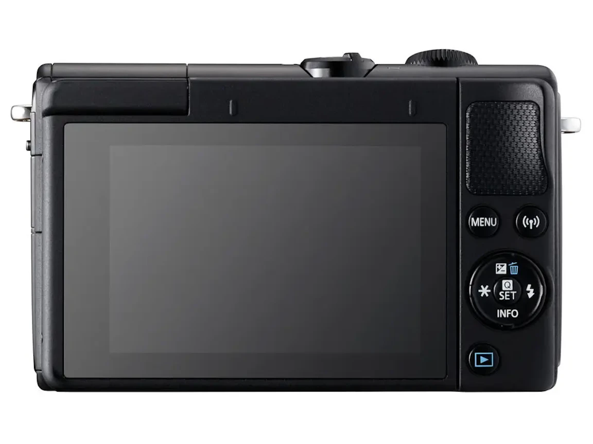 EOS M100 ダブルズームキット "ブラック"の新品/中古の在庫一覧 8枚目