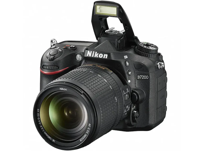 D7200 18-140 VR レンズキットの新品/中古の在庫一覧 8枚目