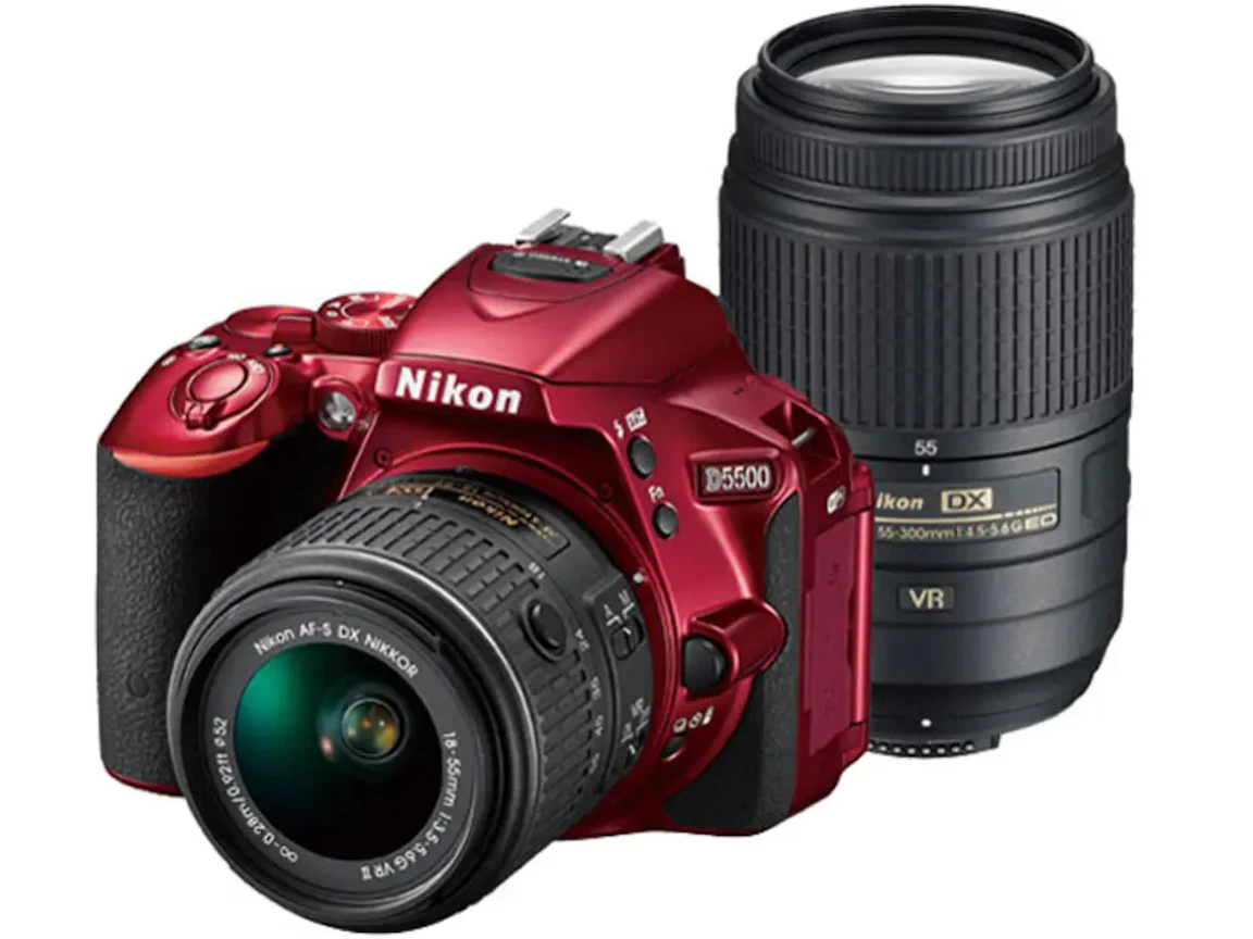 D5500 ダブルズームキット "レッド"