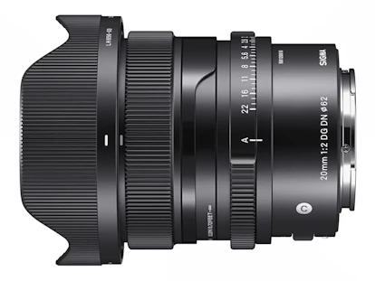 20mm F2 DG DN ソニーE用