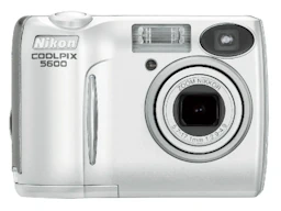 COOLPIX 5600