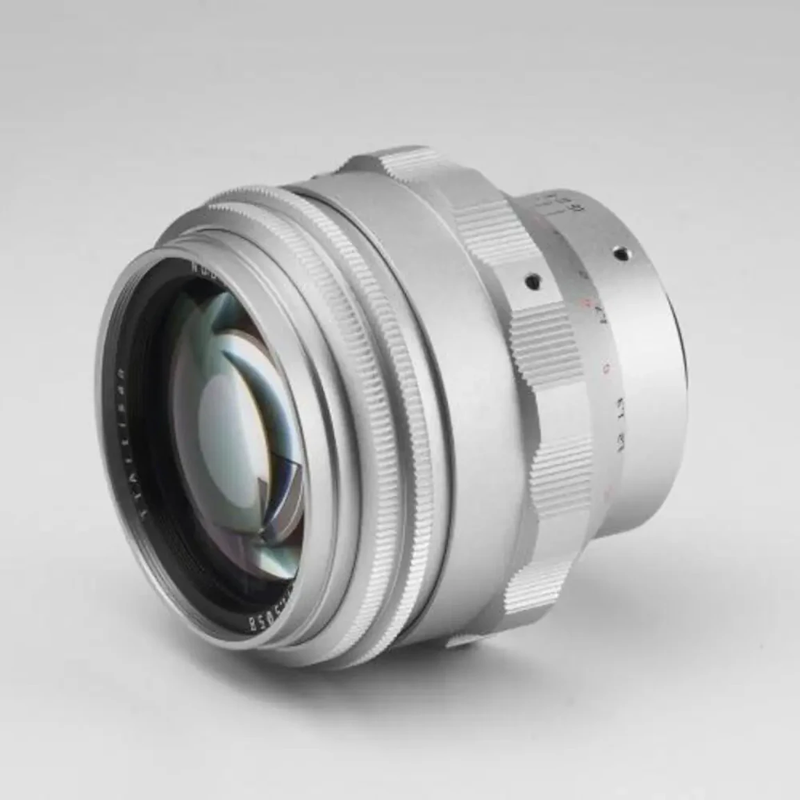 TTArtisan 75mm f/1.5 M42 "シルバー"の新品/中古の在庫一覧 3枚目