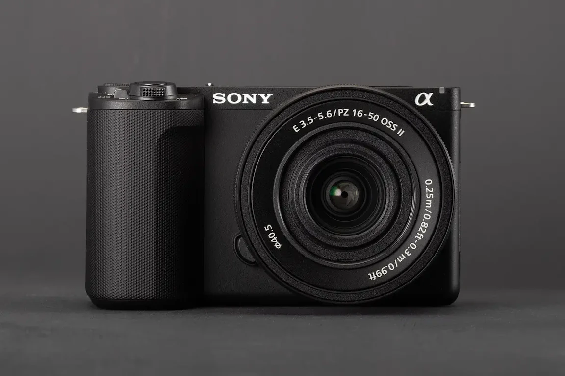 【2026年版】VLOGCAM ZV-E10M2のレビュー比較まとめ Vlogと配信に最適カメラ