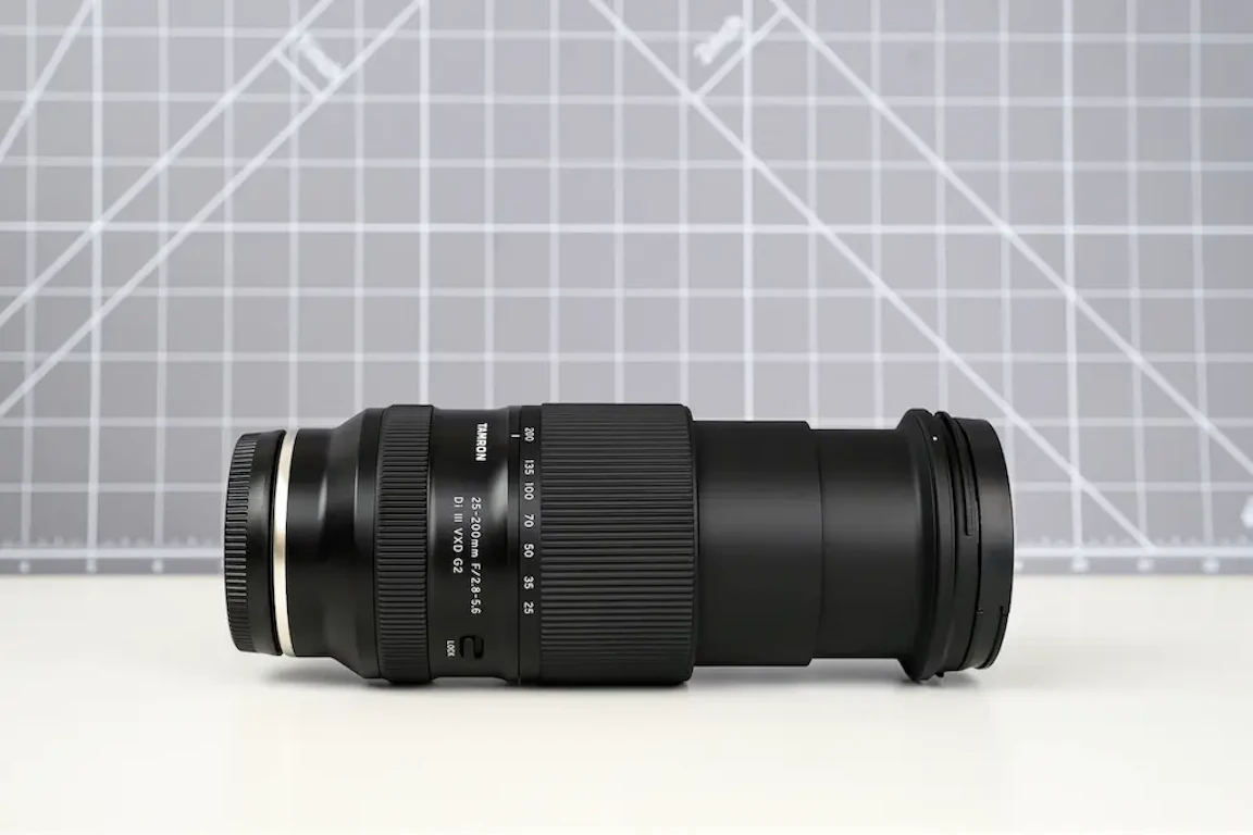 【2026年版】TAMRON 25-200mm F/2.8-5.6 Di III VXD G2レビュー比較｜旅行・スナップ向け高倍率ズーム