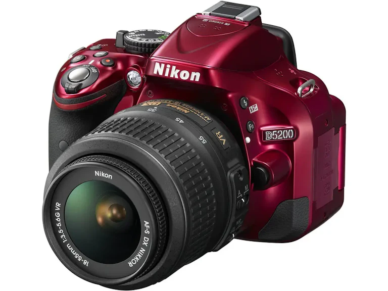 D5200 ダブルズームキット "レッド"の新品/中古の在庫一覧 2枚目