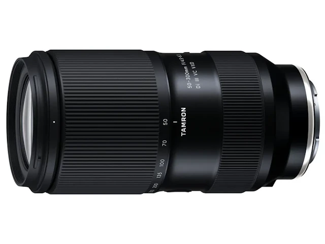 50-300mm F/4.5-6.3 Di III VC VXD
