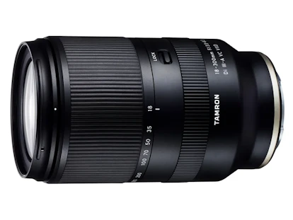 18-300mm F/3.5-6.3 Di III-A VC VXD ソニーE用