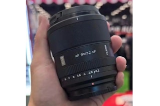 【リーク】VILTROX 90mm f/2.2 EVO（APS-C）が登場か？
