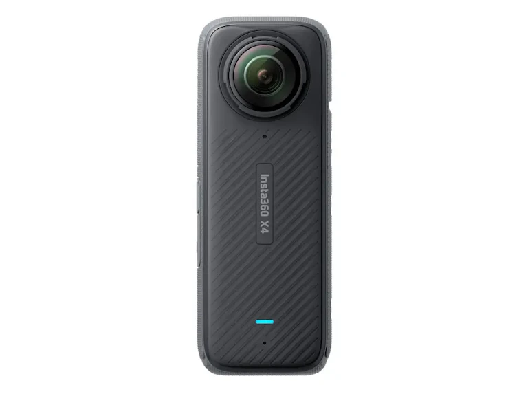 Insta360 X4