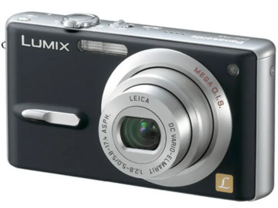 LUMIX FX9(DMC-FX9)の新品/中古の在庫一覧 4枚目