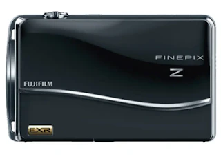 富士フイルム FinePix Z800EXR "ブラック"