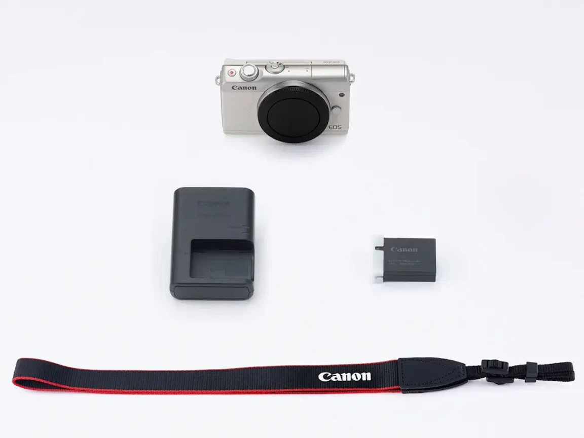 EOS M100 ボディ "ホワイト"の新品/中古の在庫一覧 3枚目