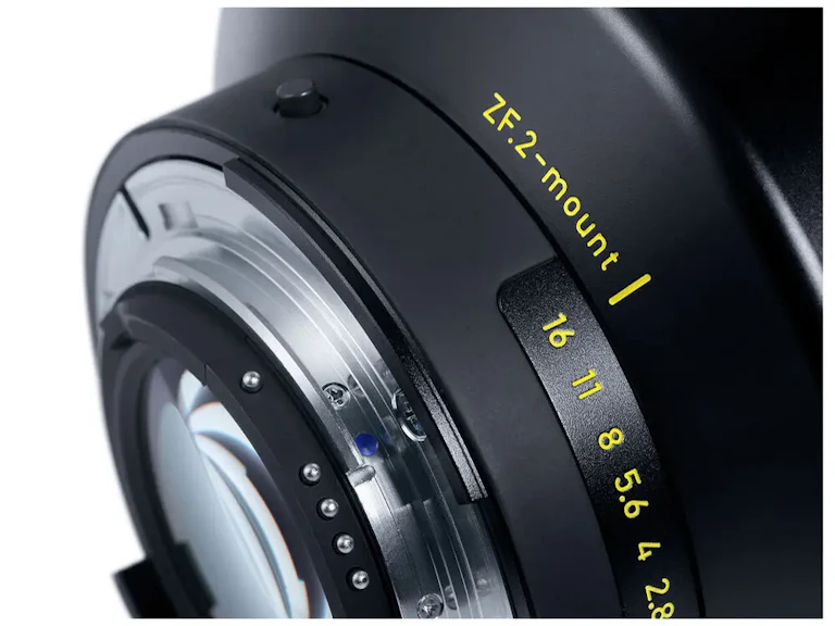 Otus 1.4/100 ZF.2 ニコン用の新品/中古の在庫一覧 3枚目
