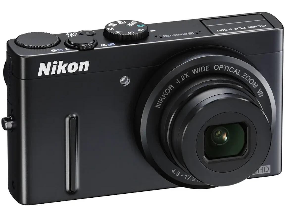 COOLPIX P300 "ブラック"の新品/中古の在庫一覧 2枚目
