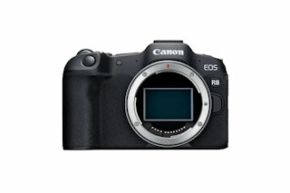 Canon EOS R8の最新ファームウェア|更新内容・変更履歴・アップデート方法