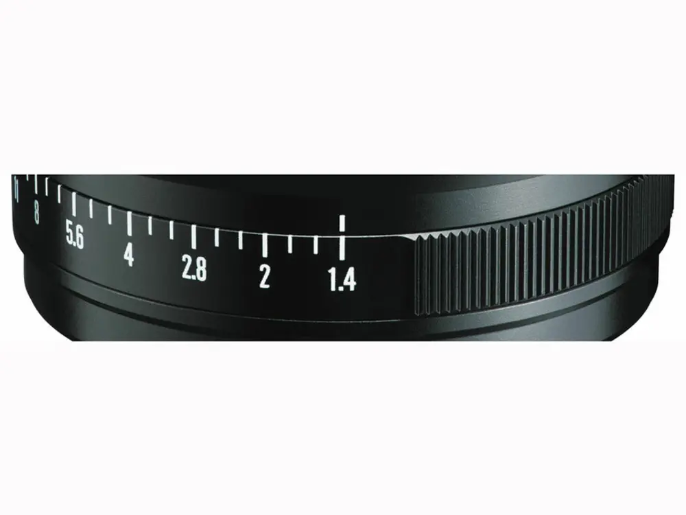 TOKINA atx-m 33mm F1.4 E X フジフイルム用の新品/中古の在庫一覧