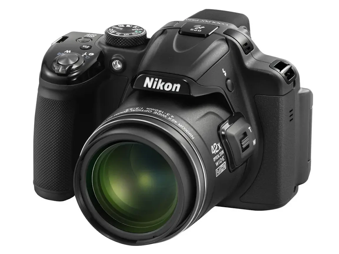 COOLPIX P520 "ブラック"の新品/中古の在庫一覧 2枚目
